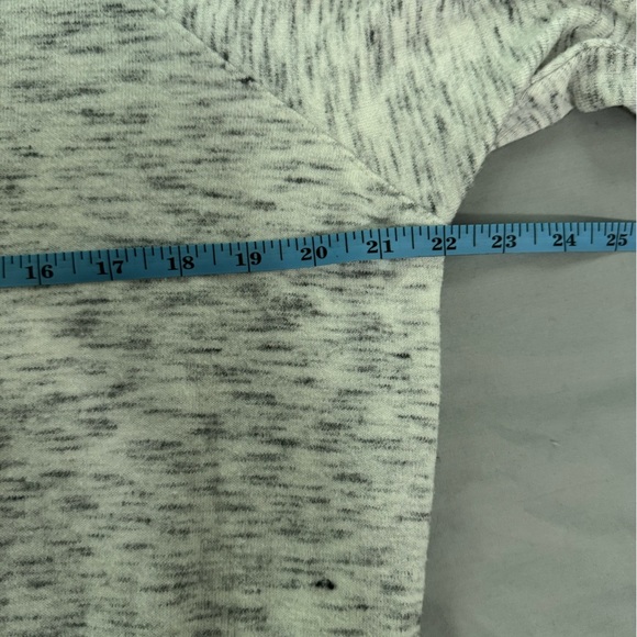 Buffalo David Bitton Heathered Gray Top size large casual comfortable soft - Picture 5 of 6